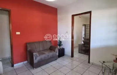 Casa à venda, 3 quartos, 1 suíte, 1 vaga, brasil - uberlândia/mg
