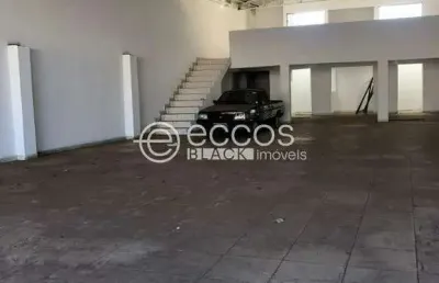 Barracão / Galpão / Depósito para alugar na Avenida Monsenhor Eduardo, --, Bom Jesus, Uberlândia