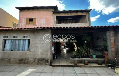 Casa à venda, 3 quartos, 1 suíte, 4 vagas, cidade jardim - uberlândia/mg