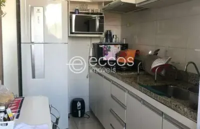 Apartamento à venda, 2 quartos, 1 vaga, jardim brasília - uberlândia/mg