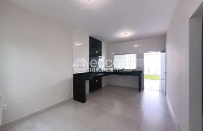 Casa à venda, 3 quartos, 1 suíte, 2 vagas, alto umuarama - uberlândia/mg