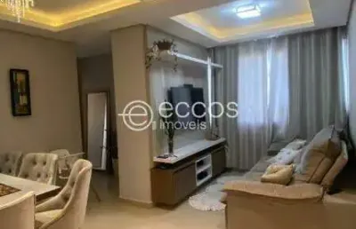 Apartamento à venda, 2 quartos, 1 suíte, 1 vaga, aclimação - uberlândia/mg