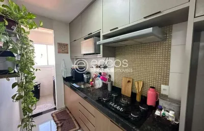 Apartamento à venda, 3 quartos, 1 suíte, 2 vagas, segismundo pereira - uberlândia/mg