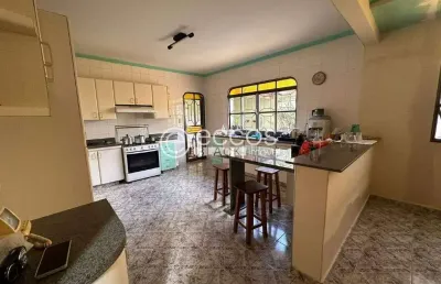 Casa para aluguel, 4 quartos, 2 suítes, 4 vagas, santa mônica - uberlândia/mg