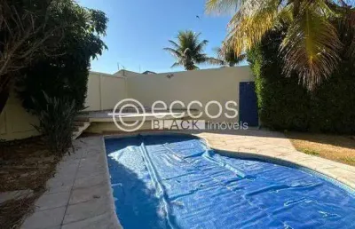 Casa à venda, 4 quartos, 2 suítes, 6 vagas, jardim karaíba - uberlândia/mg