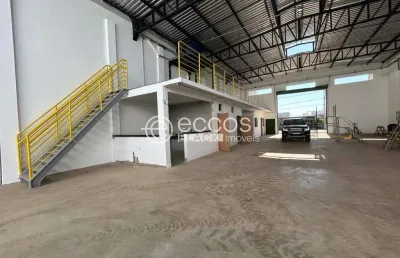 Barracão / Galpão / Depósito à venda na Rua Mário Quintana, --, Novo Mundo, Uberlândia