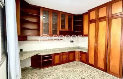Apartamento à venda, 3 quartos, 1 suíte, centro - uberlândia/mg