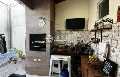 Casa à venda, 2 quartos, 1 suíte, jardim europa - uberlândia/mg