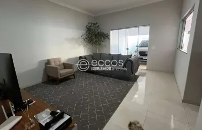 Casa à venda, 3 quartos, 1 suíte, 2 vagas, bosque dos buritis - uberlândia/mg