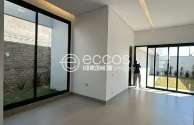 Casa à venda, 3 quartos, 1 suíte, 1 vaga, jardim sul - uberlândia/mg
