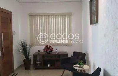 Casa à venda, 3 quartos, 1 suíte, 2 vagas, alto umuarama - uberlândia/mg