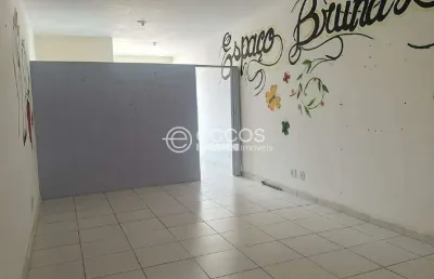 Sala comercial para aluguel, brasília - araguari/mg