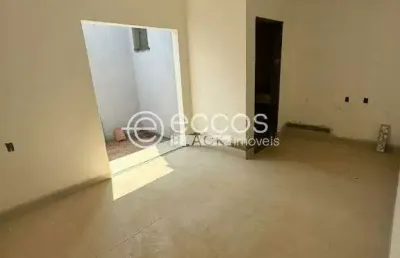 Casa à venda, 2 quartos, 2 suítes, 2 vagas, shopping park - uberlândia/mg