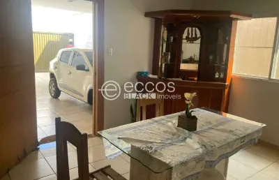 Casa à venda, 3 quartos, 2 suítes, 4 vagas, brasil - uberlândia/mg