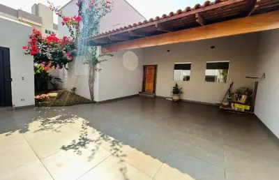 Casa à venda, 4 quartos, 1 suíte, 4 vagas, santa mônica - uberlândia/mg