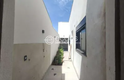 Casa em condomínio à venda, 3 quartos, 1 suíte, 4 vagas, grand ville - uberlândia/mg
