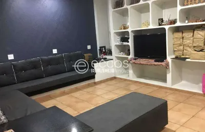 Casa à venda, 3 quartos, 2 vagas, alvorada - uberlândia/mg