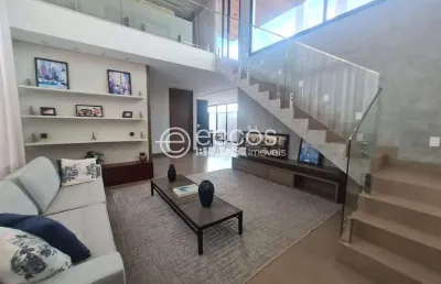 Casa em condomínio à venda, 3 quartos, 3 suítes, 2 vagas, laranjeiras - uberlândia/mg