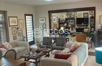 Casa à venda, 3 quartos, 1 suíte, 4 vagas, morada da colina - uberlândia/mg