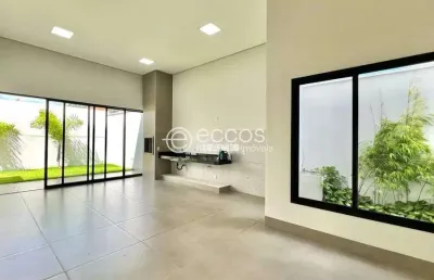 Casa à venda, 3 quartos, 1 suíte, 2 vagas, aclimação - uberlândia/mg