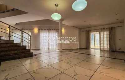 Casa à venda, 4 quartos, 3 suítes, 4 vagas, morada da colina - uberlândia/mg