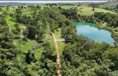 Terreno à venda na Avenida Municipal, --, Centro, Coromandel