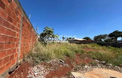 Terreno à venda na Avenida Ipê, --, Jaraguá, Uberlândia