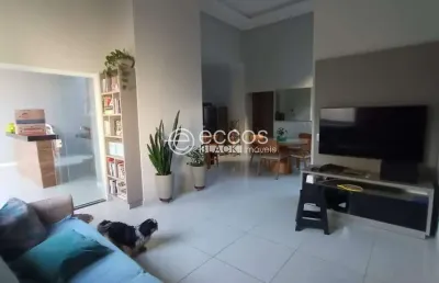 Casa à venda, 4 quartos, 1 suíte, 2 vagas, jardim europa - uberlândia/mg