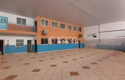 Prédio para alugar na Avenida Rio Branco, --, Centro, Uberlândia