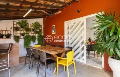 Casa à venda, 3 quartos, 1 suíte, 2 vagas, vigilato pereira - uberlândia/mg
