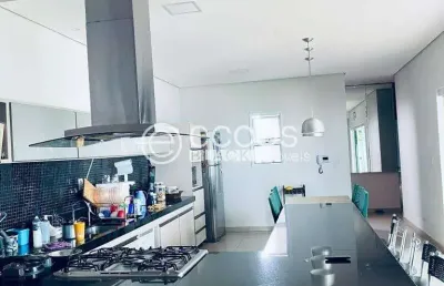 Casa à venda, 3 quartos, 2 suítes, 2 vagas, novo mundo - uberlândia/mg
