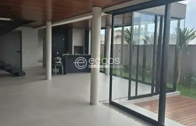 Casa em condomínio à venda, 4 quartos, 3 suítes, 4 vagas, gávea sul - uberlândia/mg