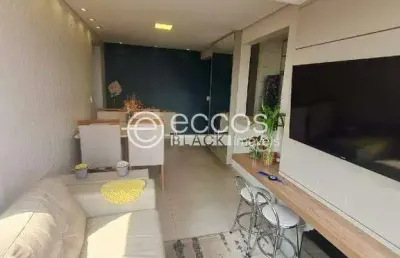 Apartamento à venda, 2 quartos, 1 suíte, 1 vaga, aclimação - uberlândia/mg