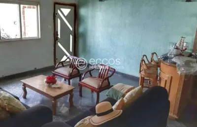 Casa à venda, 4 quartos, 3 suítes, 3 vagas, brasil - uberlândia/mg