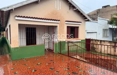 Casa à venda, 3 quartos, 1 vaga, mercês - uberaba/mg