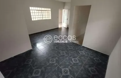 Casa à venda, 3 quartos, 1 suíte, 2 vagas, indianópolis - uberaba/mg