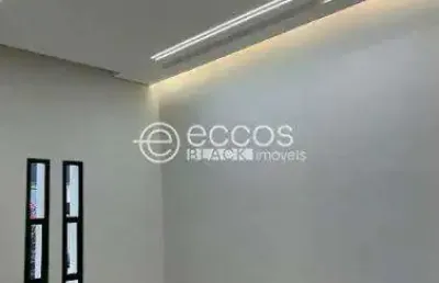 Casa em condomínio à venda, 3 quartos, 3 suítes, 2 vagas, grand ville - uberlândia/mg
