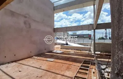 Ponto comercial para alugar na Rua Licydio Paes, --, Santa Mônica, Uberlândia