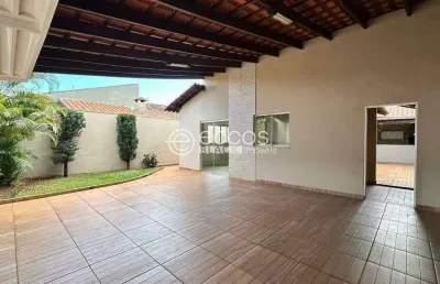 Casa à venda, 3 quartos, 2 vagas, loteamento residencial cândida borges - uberaba/mg