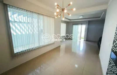 Casa à venda, 3 quartos, 1 suíte, 3 vagas, alto umuarama - uberlândia/mg