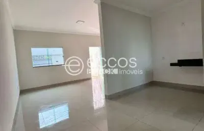 Casa à venda, 2 quartos, 1 suíte, 2 vagas, jardim brasília - uberlândia/mg