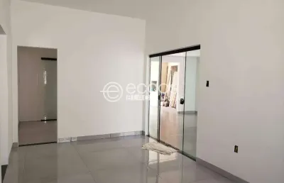 Casa à venda, 3 quartos, 1 suíte, 3 vagas, são jorge - uberlândia/mg