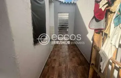 Casa à venda, 5 quartos, 1 suíte, 2 vagas, osvaldo rezende - uberlândia/mg