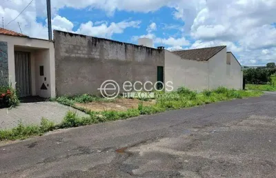 Terreno à venda na Rua Leandro José de Oliveira, --, Vigilato Pereira, Uberlândia