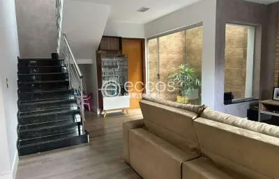 Casa à venda, 3 quartos, 1 suíte, 2 vagas, granada - uberlândia/mg