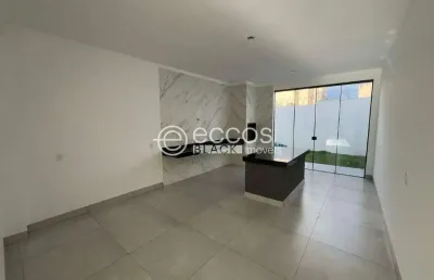 Casa à venda, 3 quartos, 1 suíte, 2 vagas, novo mundo - uberlândia/mg
