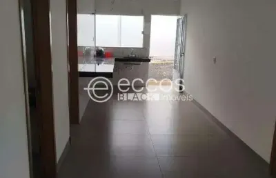 Casa à venda, 3 quartos, 1 suíte, 2 vagas, jardim holanda - uberlândia/mg