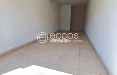 Ponto comercial para alugar na Avenida Brasil, --, Fátima, Araguari
