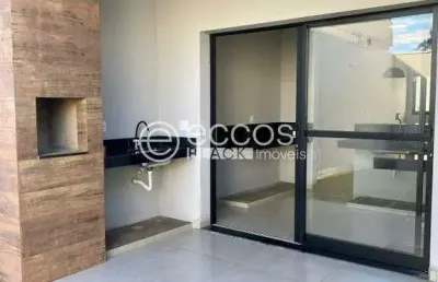 Casa à venda, 3 quartos, 1 suíte, 1 vaga, aclimação - uberlândia/mg