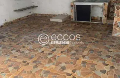 Casa para aluguel, 3 quartos, 1 suíte, 2 vagas, nossa senhora aparecida - uberlândia/mg